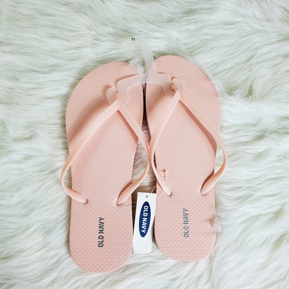 NWT Old Navy Pink Flip Flop Sandals Size 11 - Picture 2 of 4